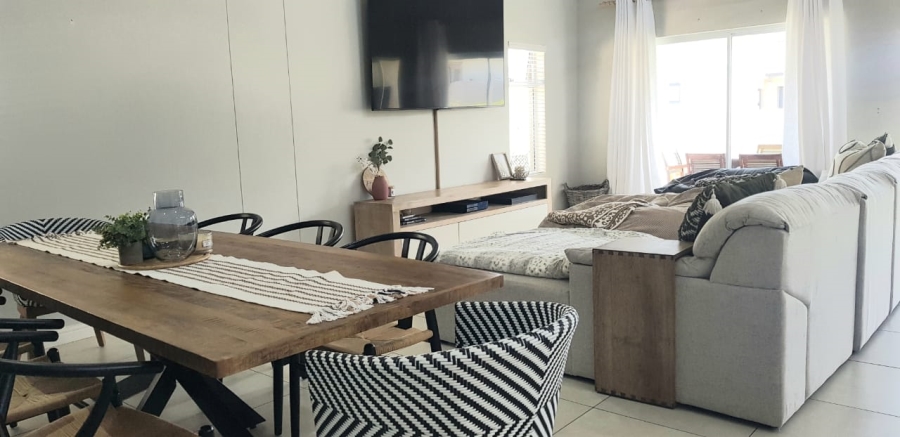3 Bedroom Property for Sale in Sunset Estate Western Cape